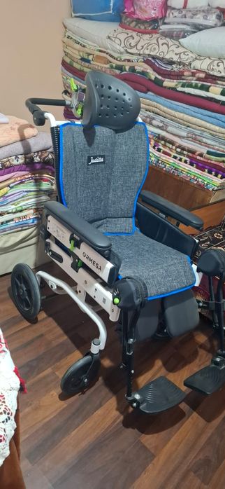 Cărucior nou, ne folosit