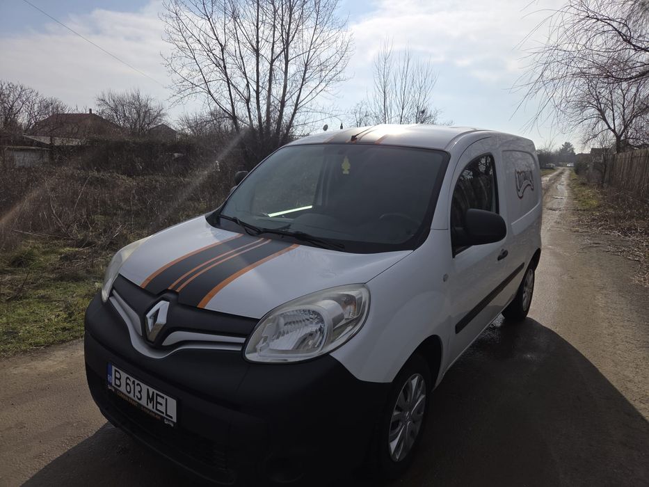 RENAULT 4