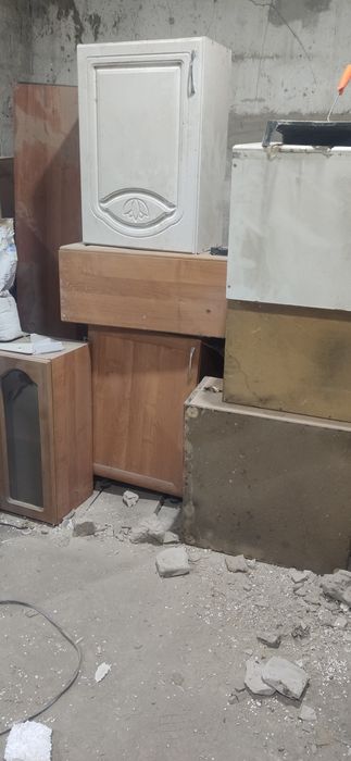 Продам шкафы кухонные, новые.