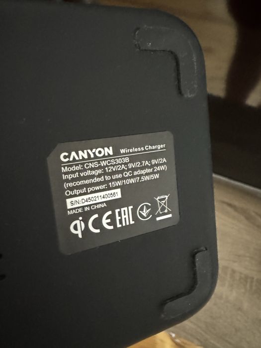 2бр. безжични зарядни 3 в 1