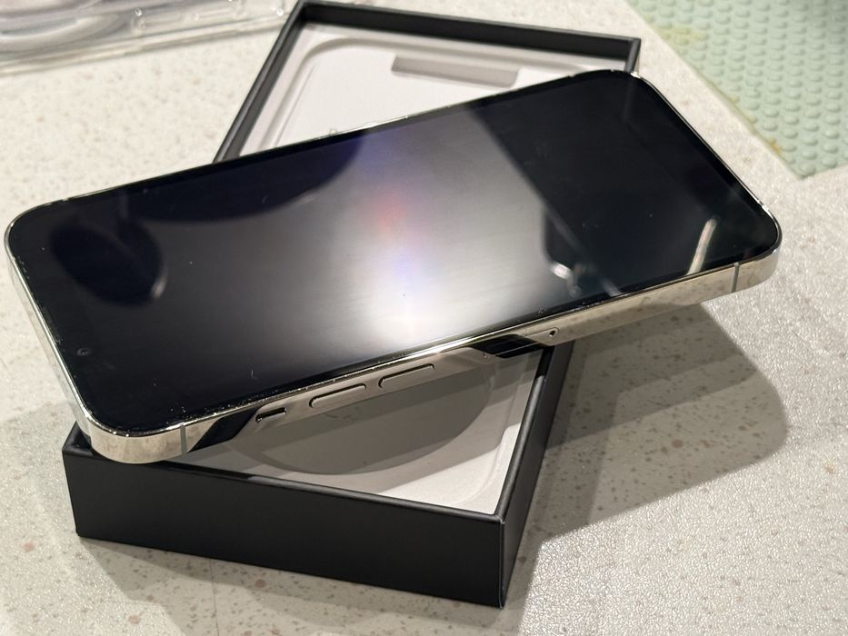 iPhone 13 Pro 128GB Silver – Като НОВ, 100% Батерия