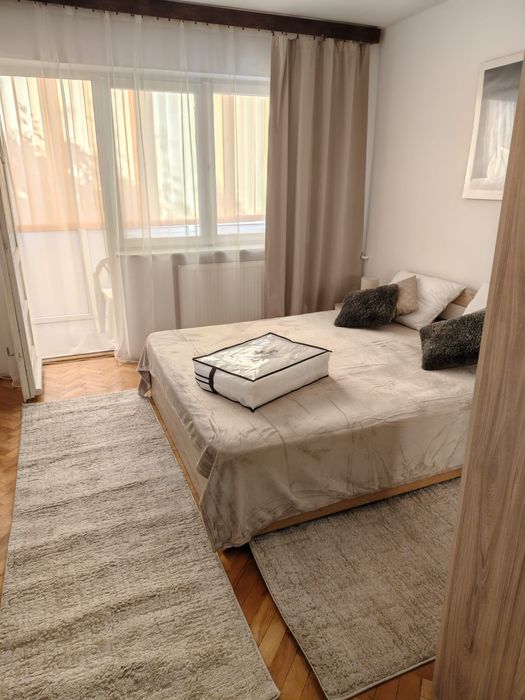Inchiriez apartament cu doua camere
