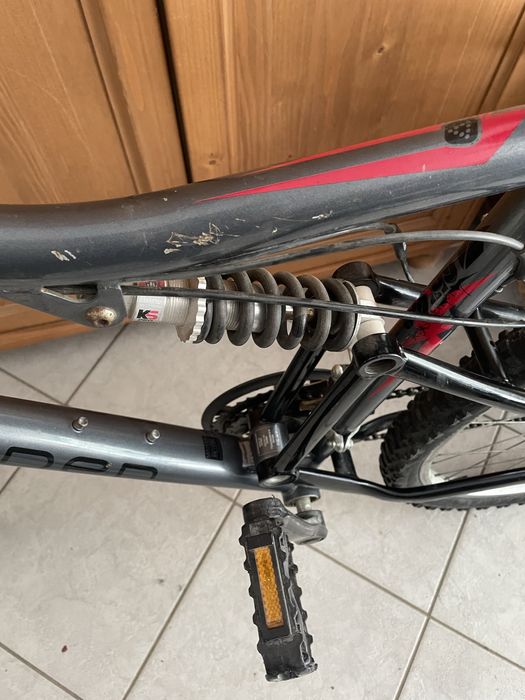 Bicicletă cu dublă suspensie Rockrider rițu de 26