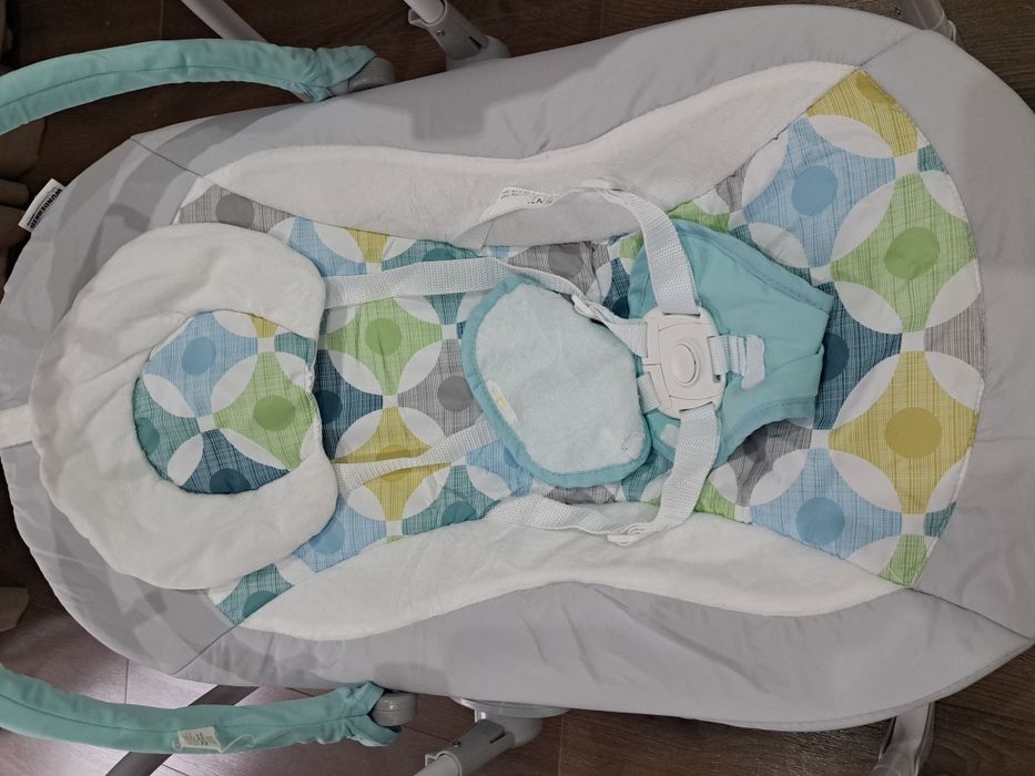 Бебешка ел. люлка / шезлонг