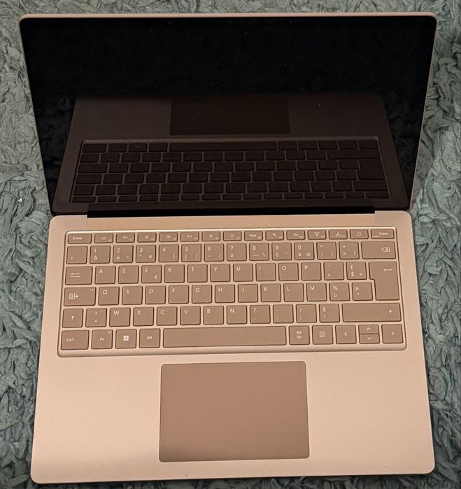 Microsoft Surface Laptop 5 - 13.5” procesor  i5 ram 8GB SSD 512GB