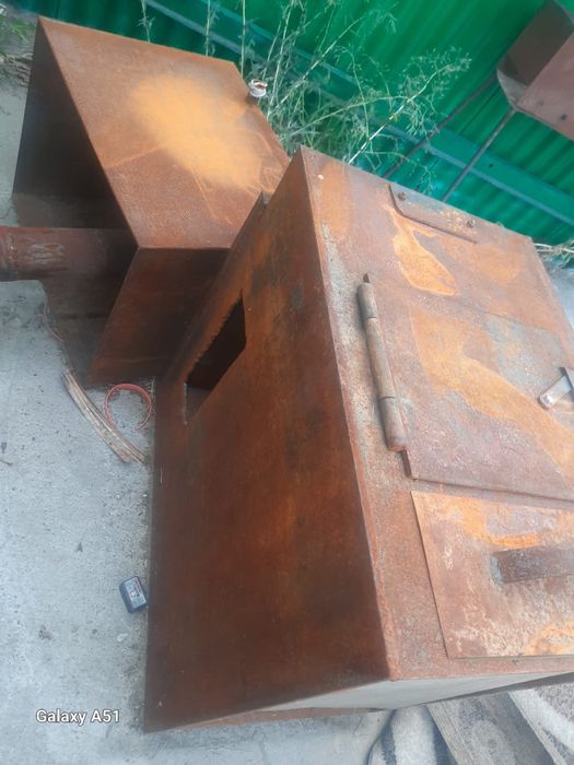 Продам печь и бачок для бани новое