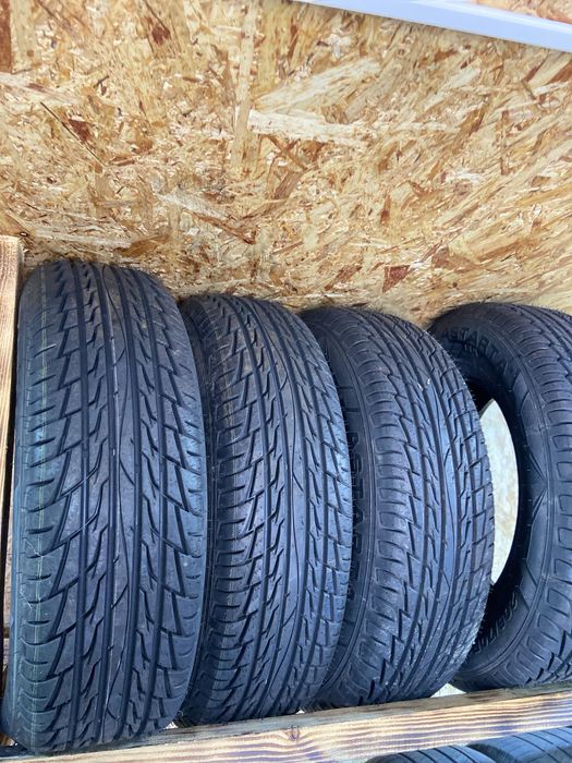 205/70/16 комплект шин