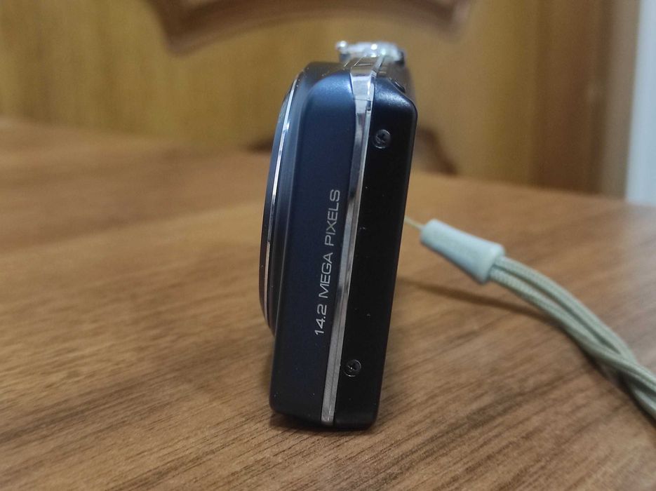 Samsung ST-65 14.2 mp . Fotoapparat Samsung Premium St-65 14.2 mp