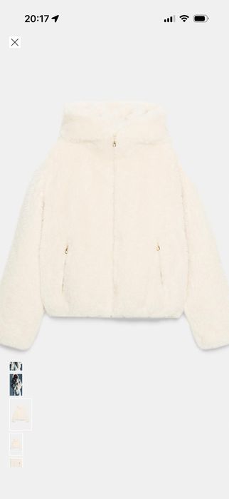 Бяло пухкаво якенце на Zara, с качулка, ново с втикет, размер М