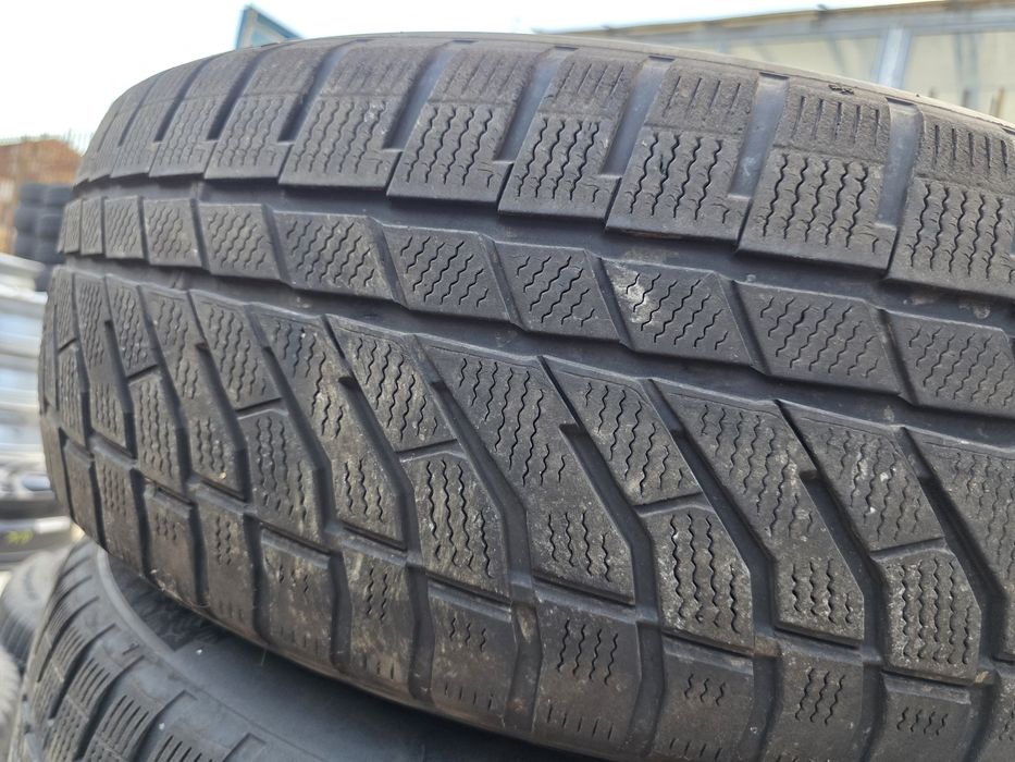 4бр Зимни гуми 225 65 17 - Falken - DOT 2022