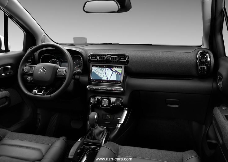 Citroen C3 Aircross  Ситроен С3 Айркрос 1.2 бензин 1.5 дизел на части!