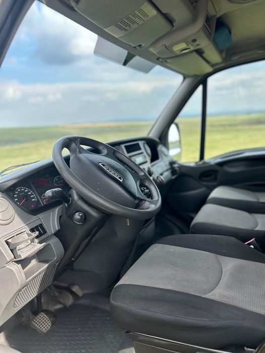 Vând iveco daily 35S13