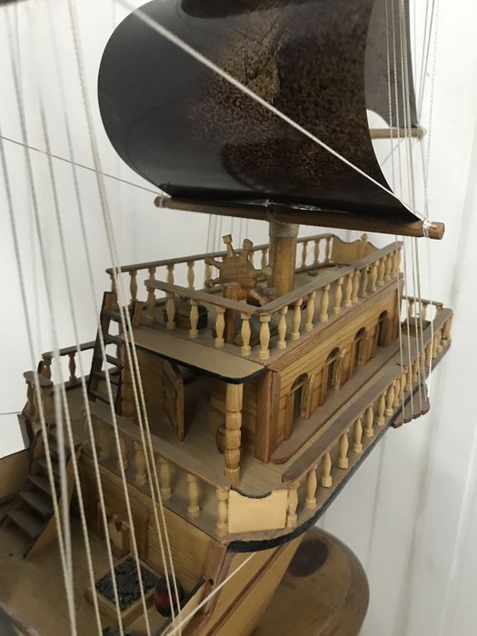 Корабль ручной работы