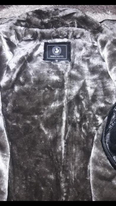 Продам кожаные куртки!