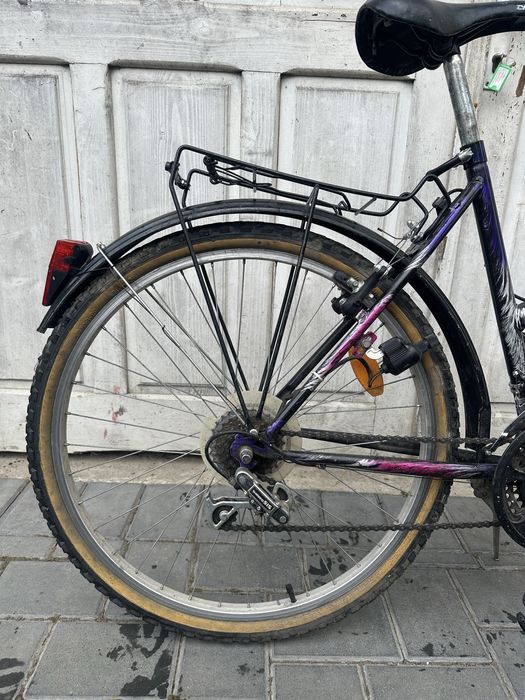 Vand doua biciclete  trekking/oraș