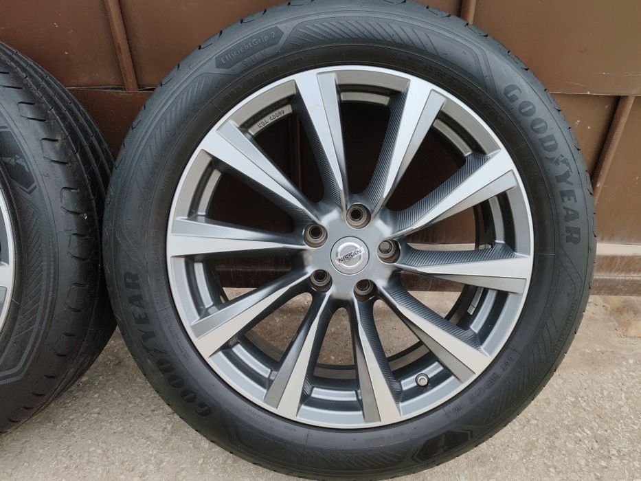 Nissan X Trail- 225/55/19