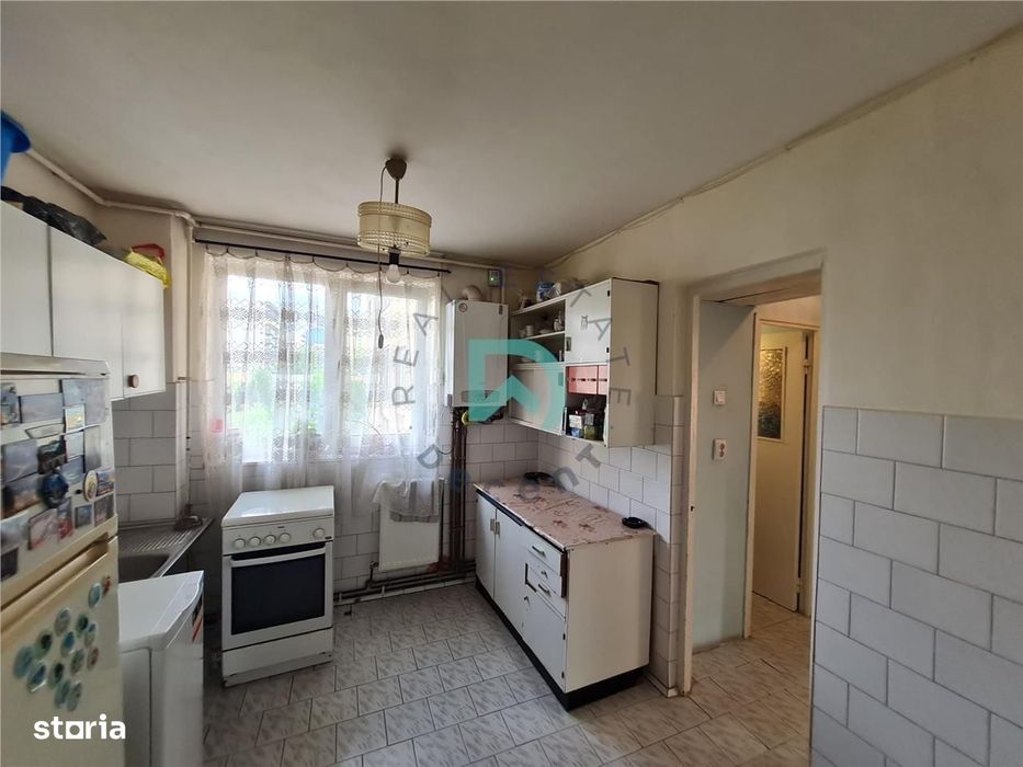 Apartament  3 camere Astra, 65mp., intermediar, Brasov
