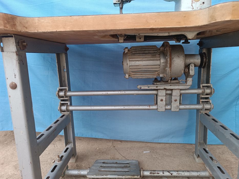 PODOLSK sanoat tikuv mashinasi ( original elektr motorli)