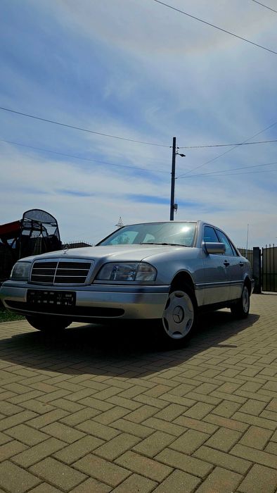 Mercedes-Benz W202 (Clasa C).