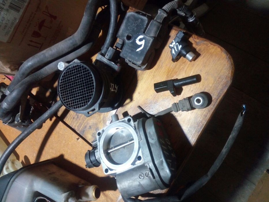 Запчасти Mercedes 210