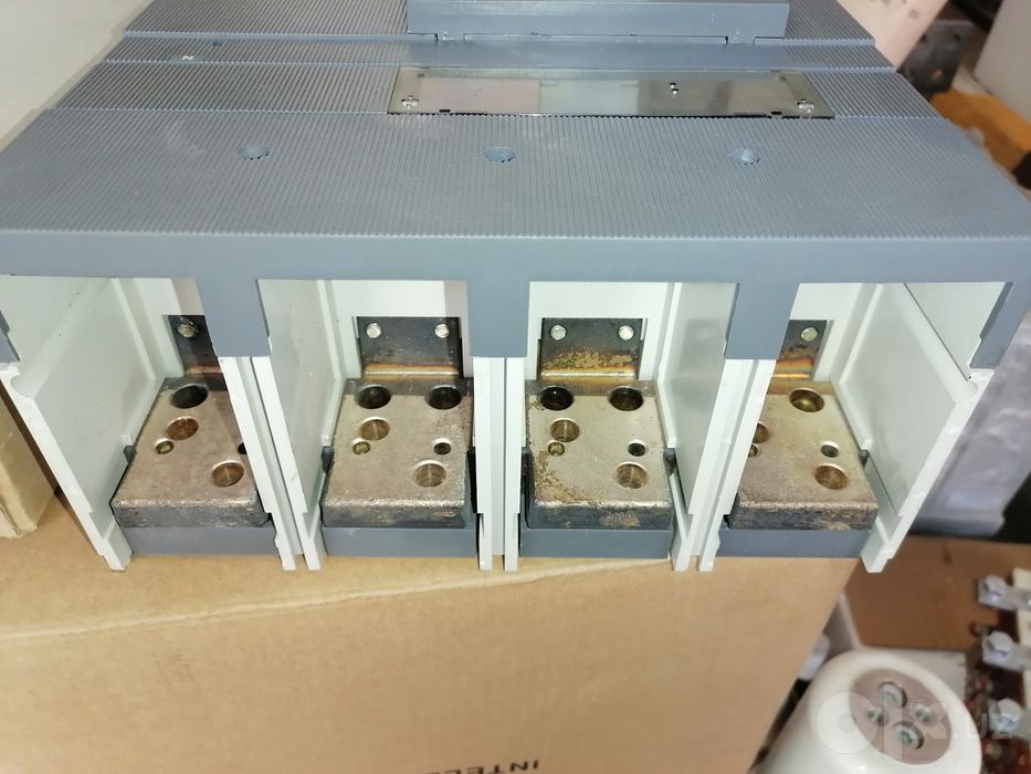 ABB 1200А автомат выключатель 4Р