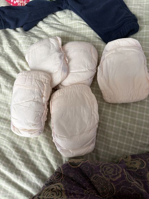 Отдам Депенд даром