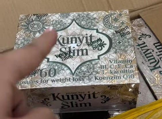 Куркума капсула для похудений(Kunyit World)