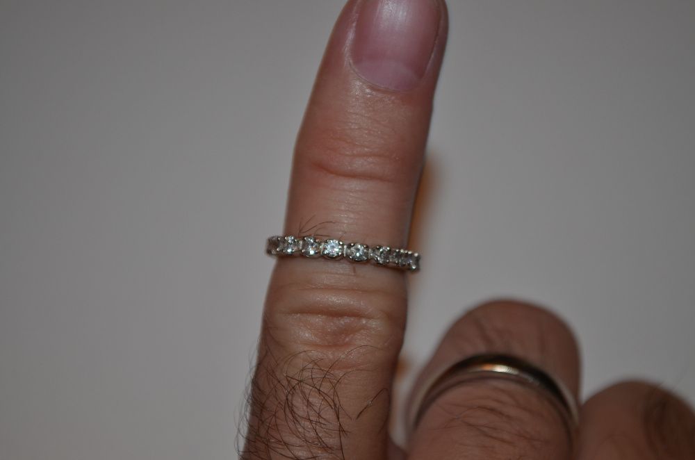 INEL AUR ALB 18K + 20 Diamante = 0.80ct - Model ETERNITY - Franta !