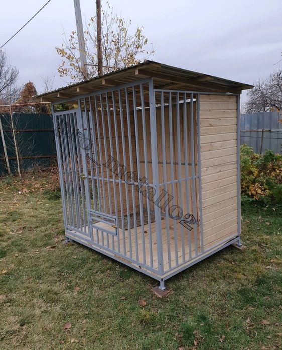 Курятники и вольеры