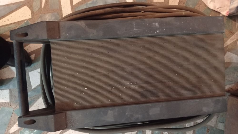 Продам сварочный аппарат,,КЭМПИ,,