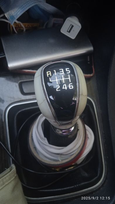 Продам автомобиль Киа Оптима 2015 год