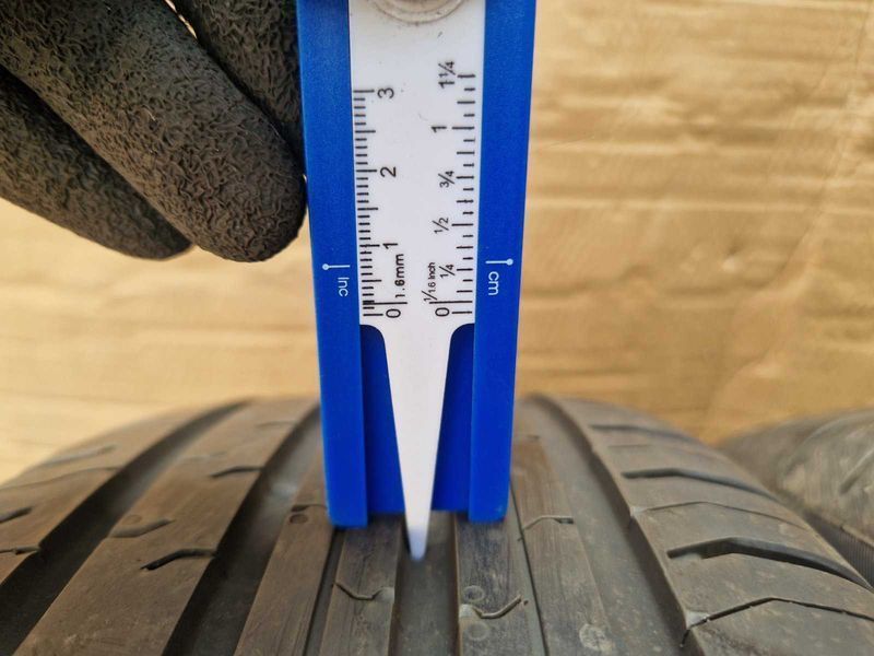 4 Continental R16 205/60
летни гуми 
DOT0418