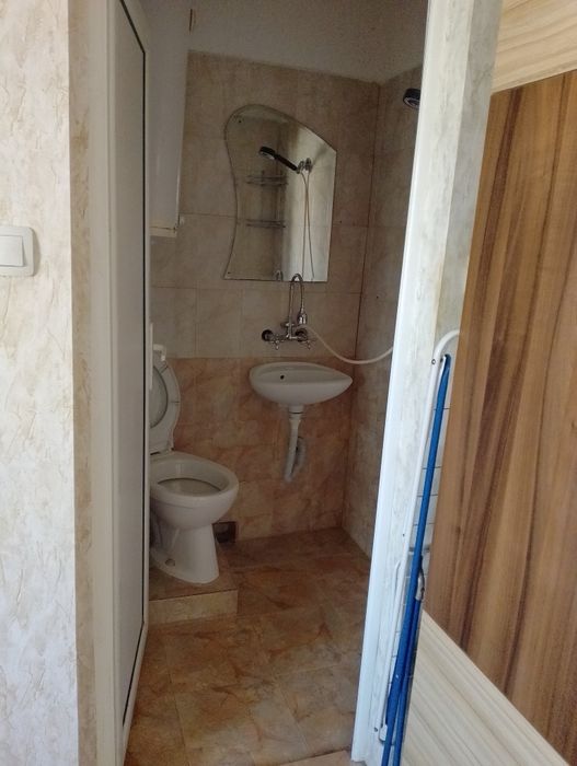 Дава се под наем Двустаен апартамент в Варна, Център - 30 кв.м за 204 € - Снимка #5