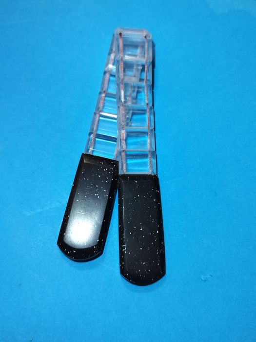 Перекидные четки из оргстекла