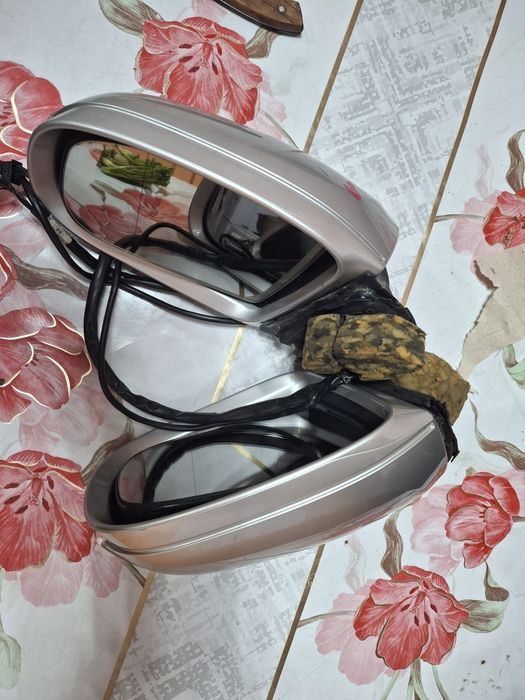 Зеркало на Мерседес 220