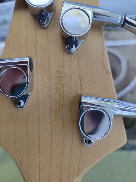 Бас гитара Yamaha rbx 270