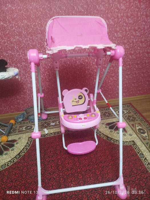 Детский качелье.