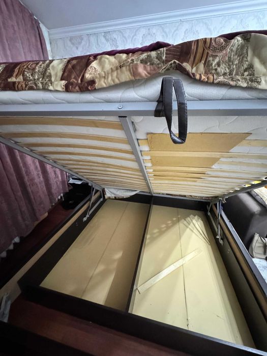 Кровать king size 200 см*200 см