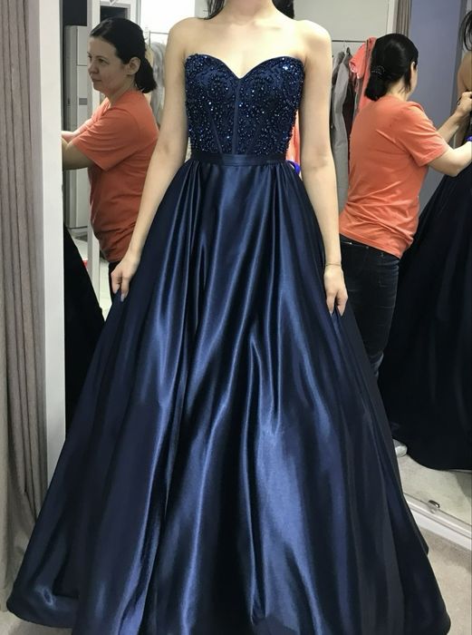 Выпускное платье от Sherrihill