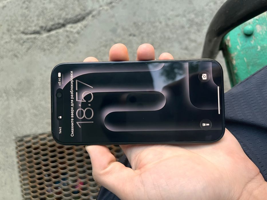 iPhone 15 | 128 GB 100%