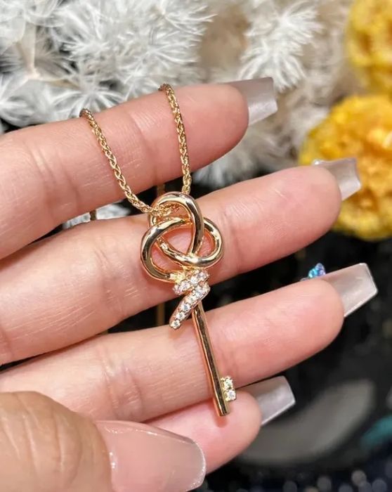 Tiffany & Co оригинално колие