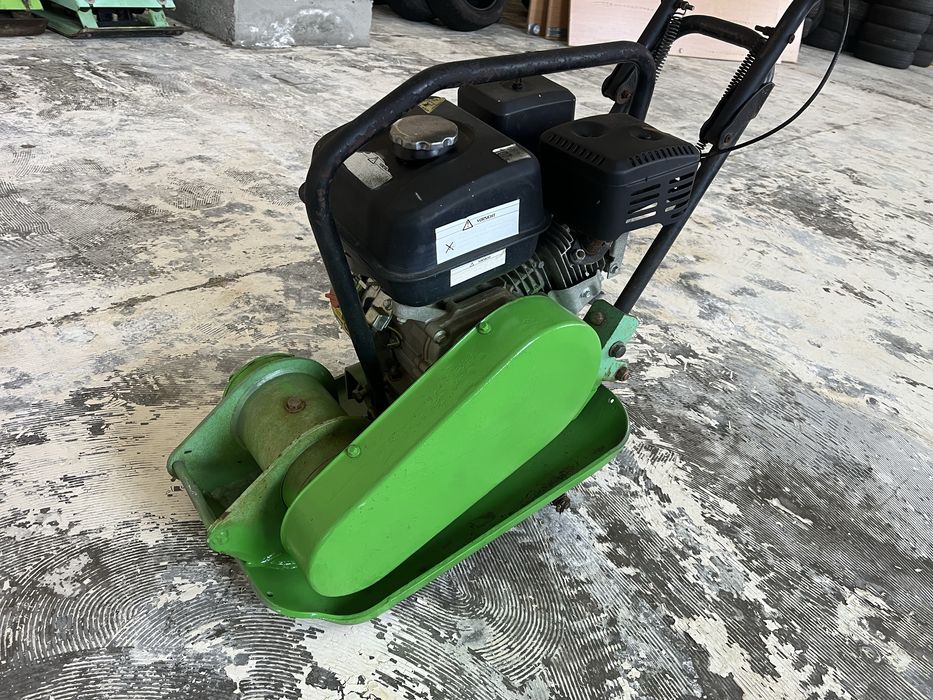 Placa vibratoare 62kg,  4,1kw