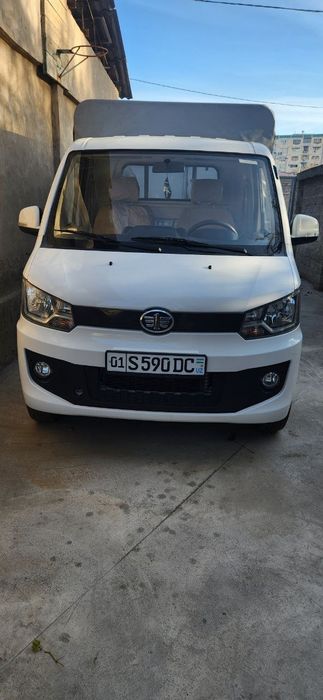 Продаётся мини грузавой FАW Т8О