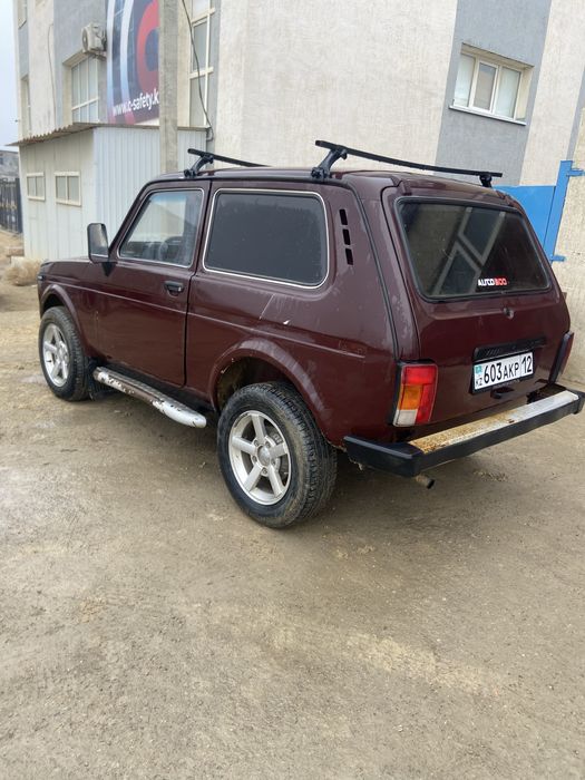 Нива 2121 сатылады жақсы жағдайда