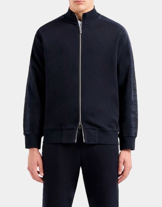 Armani exchange кофта , кардиган