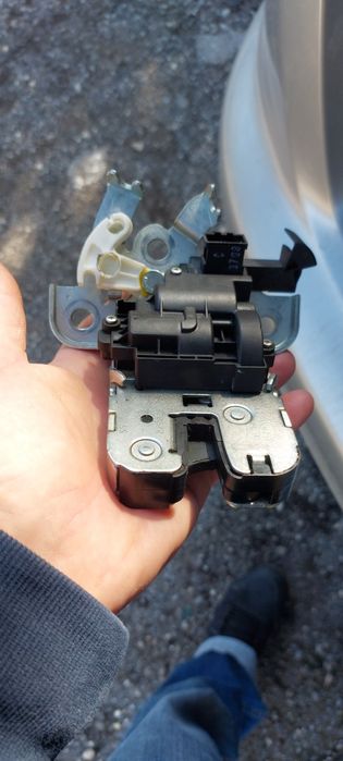 Брава за багажник на Ауди А3 8П фейс