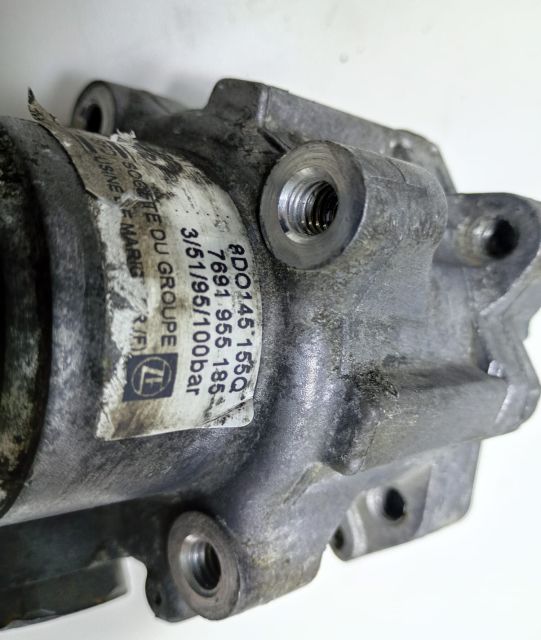 Pompa  servodirectie  8D0145155Q Audi A4 B5