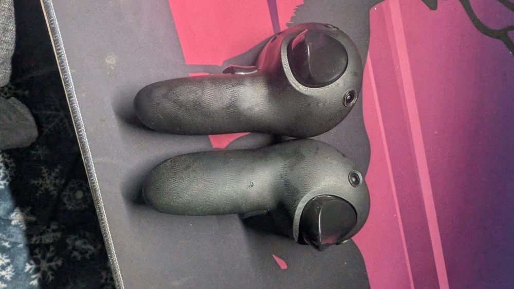 Oculus meta quest 2 128GB + Controllere meta quest PRO