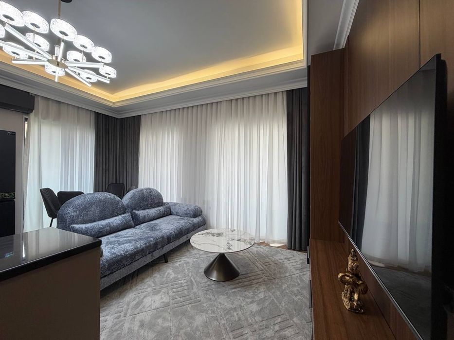Продается 3х ком квартира, ЖК Nur, ор-р: Алайский рынок, 75м²