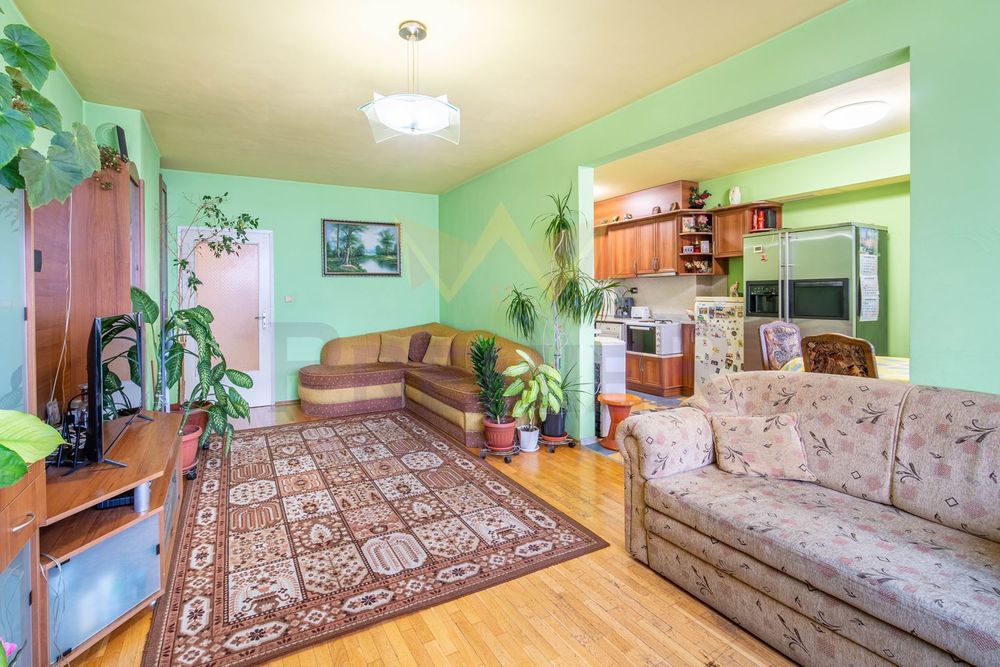 Продава се Мезонет в Варна, Център - 137 кв.м за 2190 €/кв.м - Снимка #2